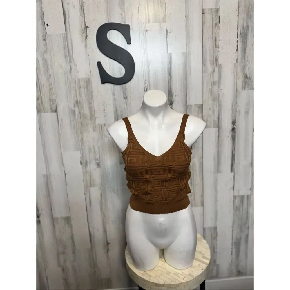 Brown tank top